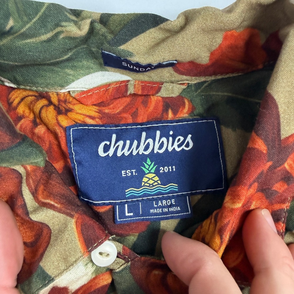 Chubbies Mens L Sunday Shirt Olive Green Floral Snake Print Rayon SS Button Up - Picture 4 of 8